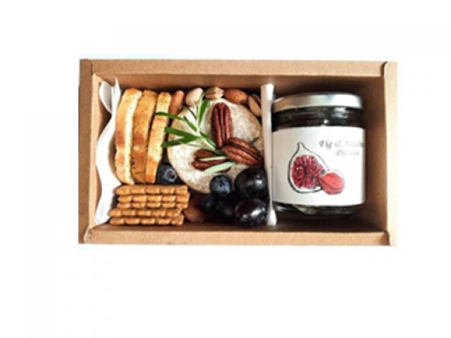 Cheese & Figs Box